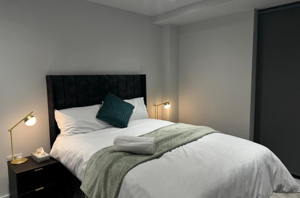 Modern 2-Bedroom Apartment In Heart Of Liverpool Exterior photo